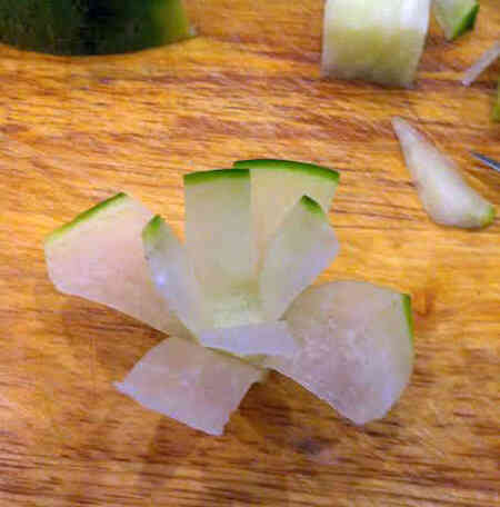 Tỉa hoa địa lan siêu đẹp mà đơn giản