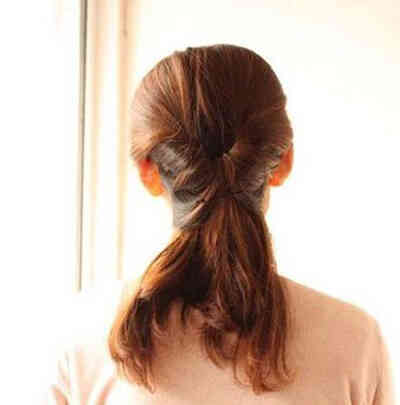 Tóc búi công sở xinh như Taylor Swift 3