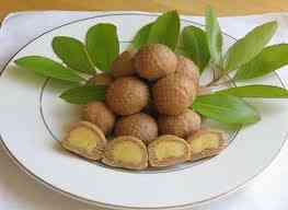 Cách làm bánh trái vải