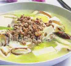 Cách làm canh đậu phụ thịt bò băm