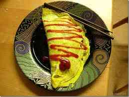 Cách làm cơm rang cuộn trứng