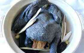 Cách làm gà ác hầm tam thất