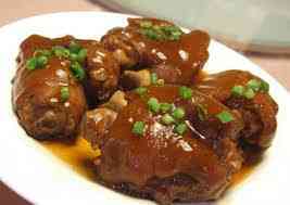 Cách làm giò heo hồng xiếu