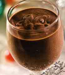 Cách làm kem mềm sôcôla với rượu