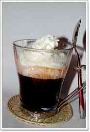 Cách làm mới với ly cà phê kem