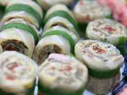 Cách làm món cá cuộn thịt nấm