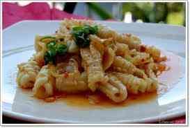 Cách làm món mực xào hành ớt