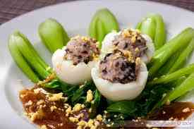 Cách làm món trứng hoa cúc