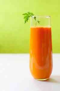 Cách làm sinh tố cà rốt và táo