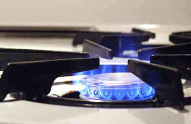 Mẹo lau chùi bếp ga