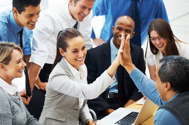 Muốn mối quan hệ với đồng nghiệp tốt hãy áp dụng những mẹo hay sau